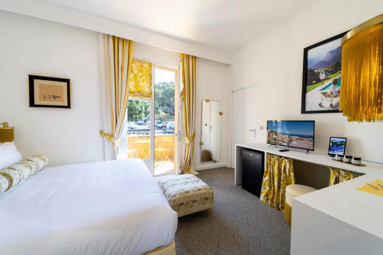Hotel Le Y Сен-Тропе Экстерьер фото